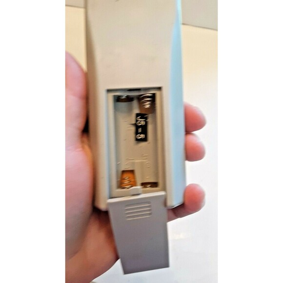 Apex Digital RM-2600 Remote Control Tested Working J5-5 - Picture 5 of 7